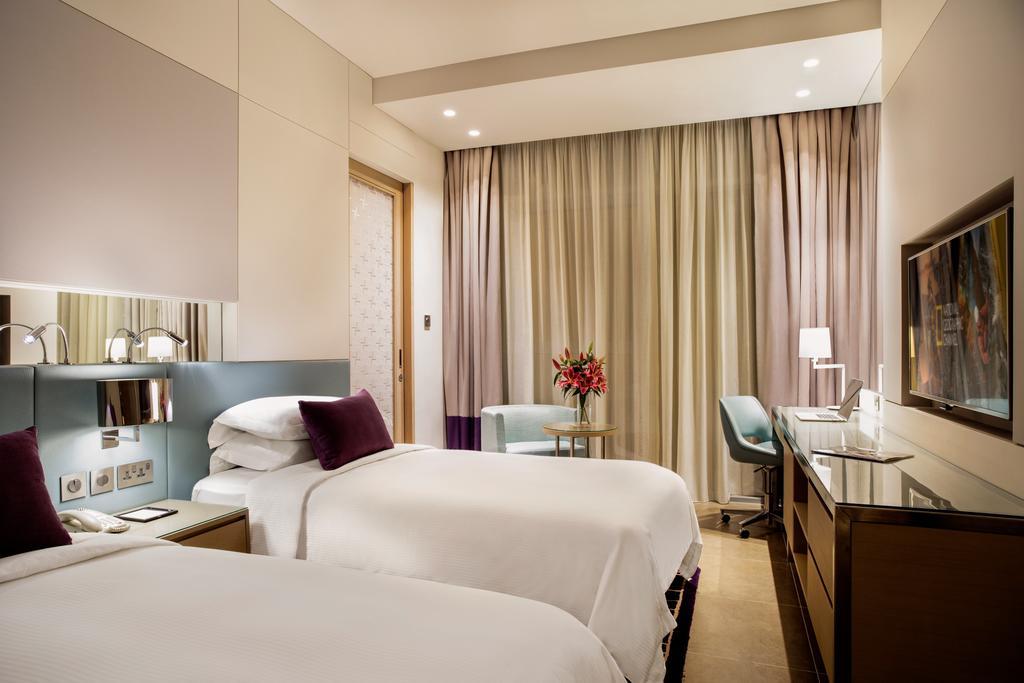 Capital Centre Arjaan By Rotana Aparthotel Абу Даби Екстериор снимка